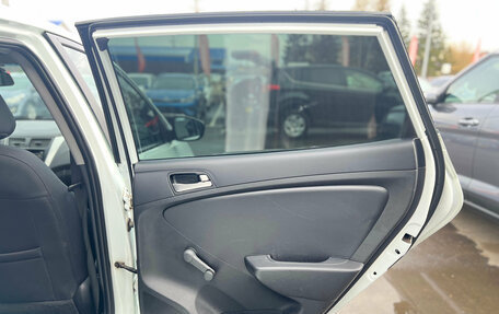 Hyundai Solaris II рестайлинг, 2015 год, 770 000 рублей, 19 фотография