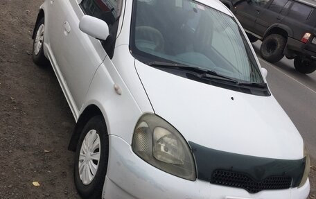 Toyota Vitz, 1999 год, 250 000 рублей, 1 фотография