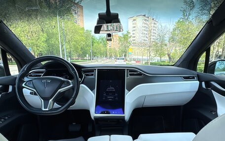 Tesla Model X I, 2017 год, 3 555 555 рублей, 15 фотография