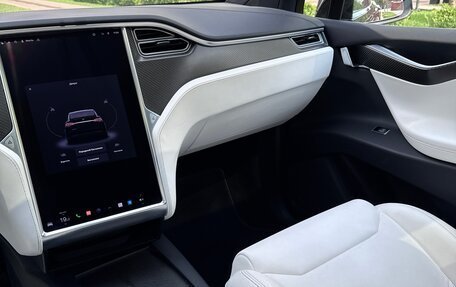 Tesla Model X I, 2017 год, 3 555 555 рублей, 14 фотография