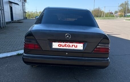 Mercedes-Benz W124, 1992 год, 420 000 рублей, 4 фотография