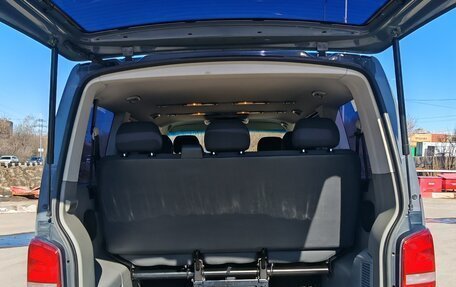 Volkswagen Caravelle T5, 2012 год, 2 299 000 рублей, 21 фотография