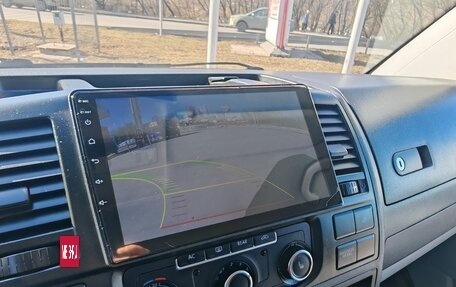Volkswagen Caravelle T5, 2012 год, 2 299 000 рублей, 28 фотография