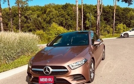 Mercedes-Benz A-Класс, 2020 год, 2 100 000 рублей, 6 фотография