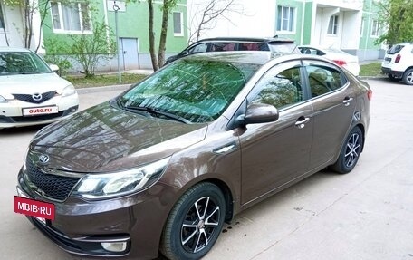 KIA Rio III рестайлинг, 2015 год, 1 500 000 рублей, 2 фотография