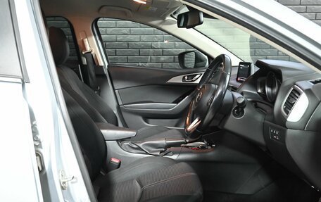 Mazda Axela, 2017 год, 1 365 000 рублей, 10 фотография