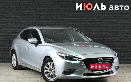 Mazda Axela, 2017 год, 1 365 000 рублей, 3 фотография