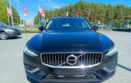 Volvo V60 II, 2018 год, 2 415 000 рублей, 2 фотография