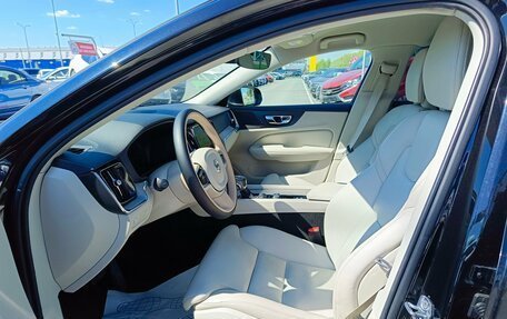 Volvo V60 II, 2018 год, 2 415 000 рублей, 9 фотография