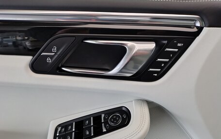 Porsche Macan I рестайлинг, 2025 год, 12 490 000 рублей, 3 фотография