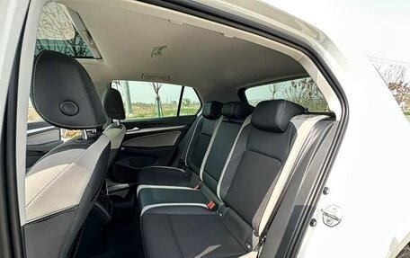 Volkswagen Golf VIII, 2023 год, 1 950 000 рублей, 29 фотография