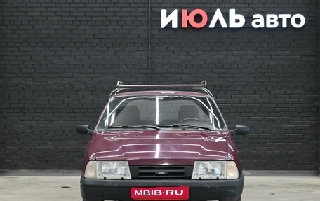 ИЖ 2126 «Ода», 2003 год, 150 000 рублей, 2 фотография