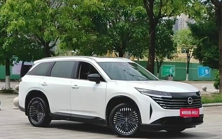 Nissan Pathfinder, 2024 год, 5 005 000 рублей, 3 фотография