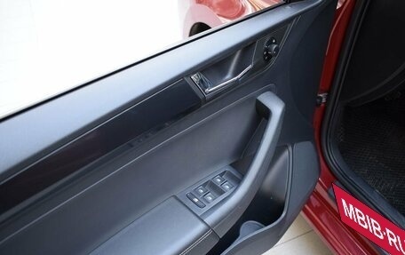 Skoda Rapid II, 2021 год, 1 690 000 рублей, 19 фотография