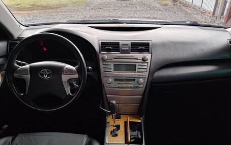 Toyota Camry, 2006 год, 500 000 рублей, 11 фотография