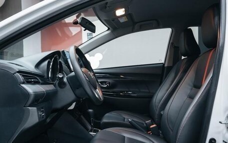 Toyota Yaris XP150 рестайлинг, 2022 год, 1 157 280 рублей, 10 фотография