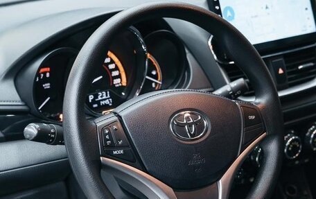 Toyota Yaris XP150 рестайлинг, 2022 год, 1 157 280 рублей, 12 фотография