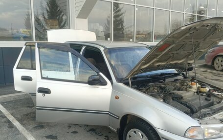Daewoo Nexia I рестайлинг, 2003 год, 150 000 рублей, 8 фотография