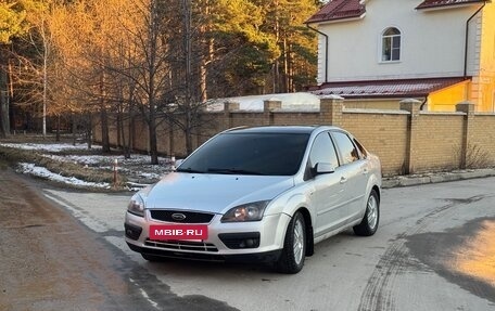 Ford Focus II рестайлинг, 2005 год, 370 000 рублей, 4 фотография