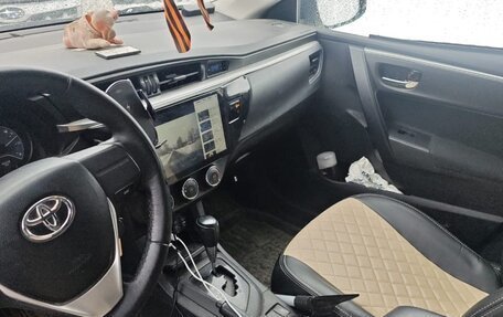 Toyota Corolla, 2013 год, 1 500 000 рублей, 6 фотография