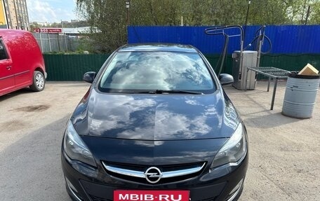 Opel Astra J, 2013 год, 900 000 рублей, 11 фотография