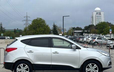 Hyundai ix35 I рестайлинг, 2012 год, 1 497 000 рублей, 11 фотография
