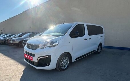Peugeot Traveller I, 2022 год, 3 990 000 рублей, 1 фотография
