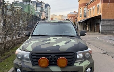 Toyota Land Cruiser 200, 2015 год, 4 299 000 рублей, 1 фотография