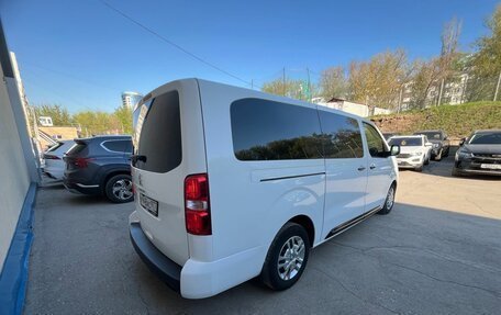Peugeot Traveller I, 2022 год, 3 990 000 рублей, 6 фотография