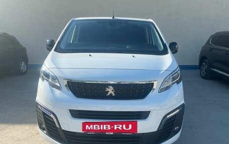 Peugeot Traveller I, 2022 год, 3 990 000 рублей, 7 фотография