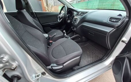 KIA Rio III рестайлинг, 2011 год, 630 000 рублей, 3 фотография