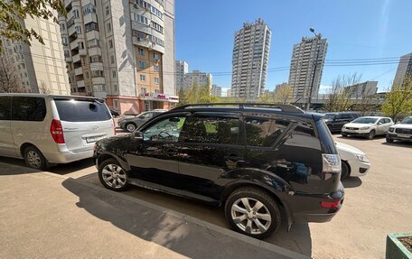 Mitsubishi Outlander III рестайлинг 3, 2011 год, 1 190 000 рублей, 2 фотография