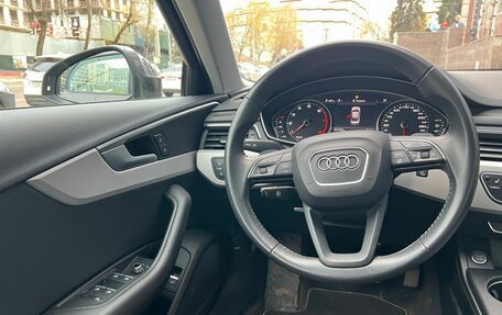Audi A4, 2019 год, 1 850 000 рублей, 10 фотография