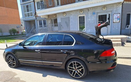 Skoda Superb III рестайлинг, 2014 год, 1 450 000 рублей, 7 фотография
