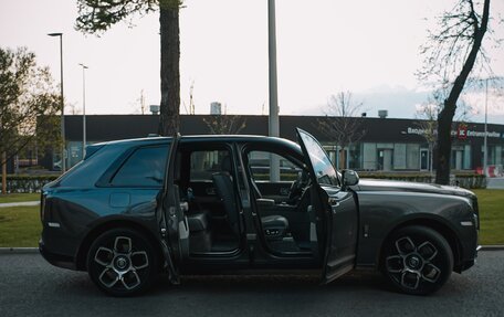 Rolls-Royce Cullinan, 2020 год, 31 300 000 рублей, 4 фотография