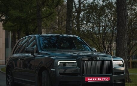 Rolls-Royce Cullinan, 2020 год, 31 300 000 рублей, 20 фотография