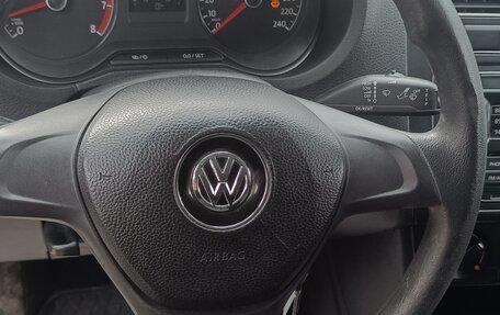 Volkswagen Polo VI (EU Market), 2018 год, 16 фотография