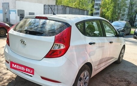 Hyundai Solaris II рестайлинг, 2015 год, 750 000 рублей, 5 фотография