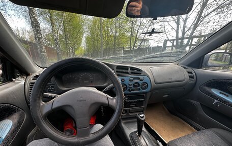 Mitsubishi Colt VI рестайлинг, 1998 год, 85 000 рублей, 10 фотография