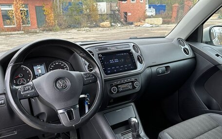 Volkswagen Tiguan I, 2011 год, 1 300 000 рублей, 5 фотография