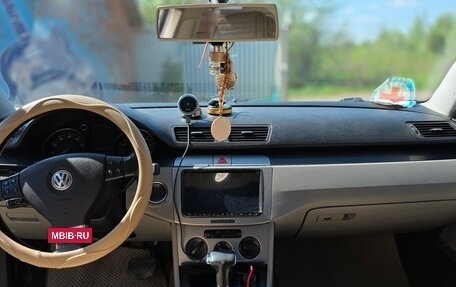 Volkswagen Passat B6, 2005 год, 415 000 рублей, 9 фотография