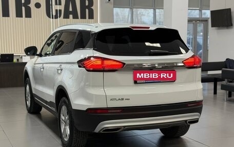 Geely Atlas, 2023 год, 1 500 000 рублей, 3 фотография
