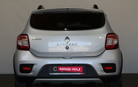 Renault Sandero II рестайлинг, 2018 год, 999 000 рублей, 5 фотография