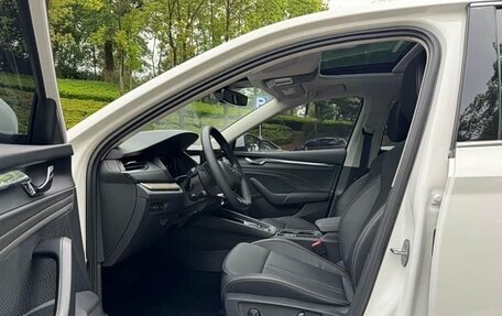 Skoda Octavia IV, 2022 год, 2 310 000 рублей, 10 фотография