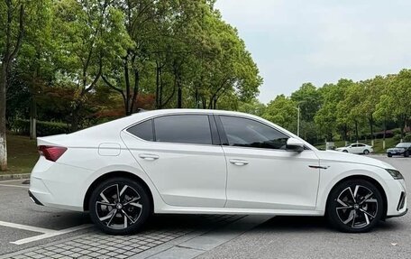 Skoda Octavia IV, 2022 год, 2 310 000 рублей, 5 фотография