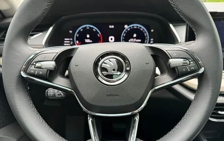 Skoda Octavia IV, 2022 год, 2 310 000 рублей, 12 фотография