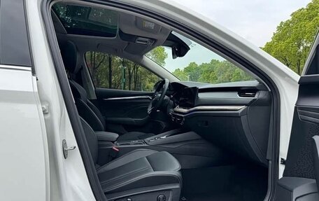 Skoda Octavia IV, 2022 год, 2 310 000 рублей, 11 фотография