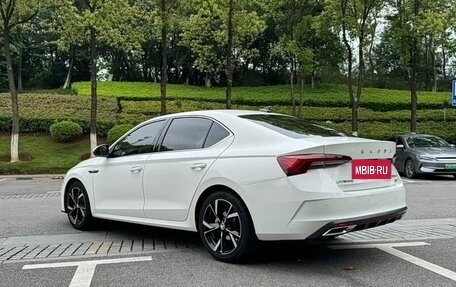 Skoda Octavia IV, 2022 год, 2 310 000 рублей, 6 фотография