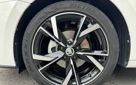 Skoda Octavia IV, 2022 год, 2 310 000 рублей, 16 фотография