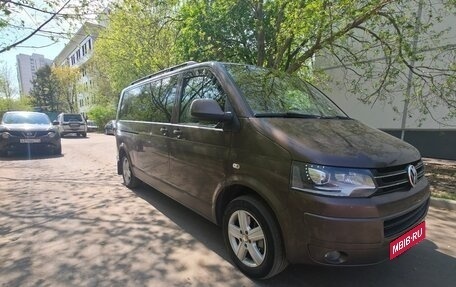 Volkswagen Multivan T5, 2014 год, 2 950 000 рублей, 3 фотография